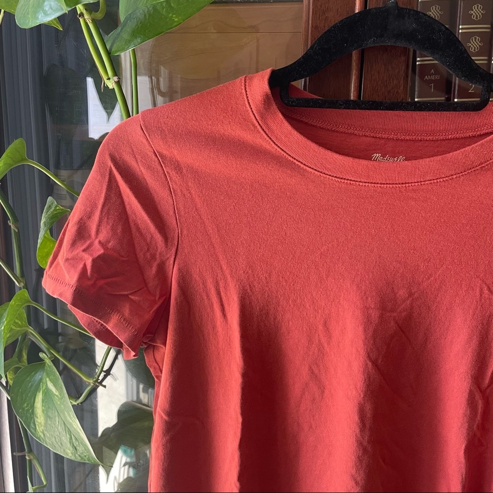 Madewell tee - Picture 3 of 6